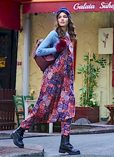 Dekolteli Fermuarlı Cepli Kadın Kırmızı Desenli Şalvar Tulum 6587