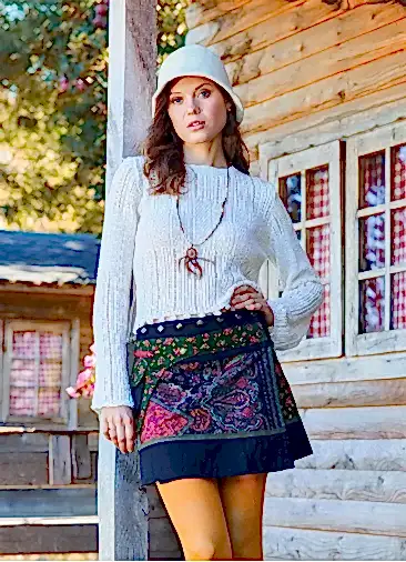 Bisiklet Yaka Yandan Yırtmaçlı Ekru Kışlık Bluz 7079