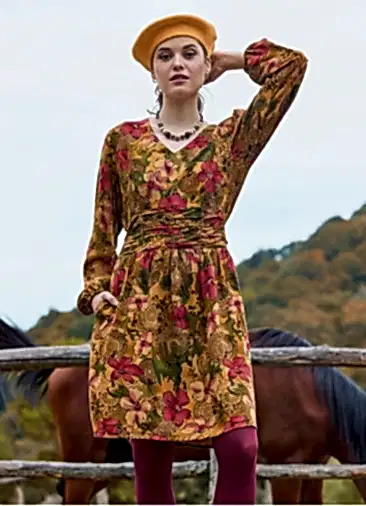 V Yaka Drapeli Kuşak Detaylı Bej Çiçekli Elbise 7028