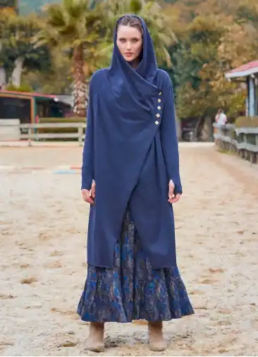 Parmak Geçmeli Düğme Detaylı Kapşonlu Antrasit Bohem Hırka 7020