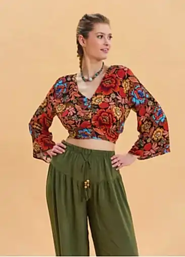 V Yaka Düğme Detaylı Siyah Otantik Bluz 6924