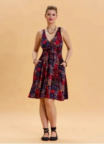 V Yaka Robadan Kırmızı Desenli Etnik Elbise 6847