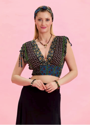 Derin V Yaka Beli Gipeli Lacivert Çiçekli Bluz 6935