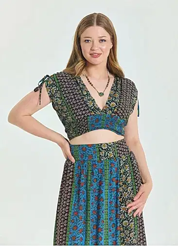 Derin V Yaka Beli Gipeli Lacivert Büyük Beden Bluz 6954