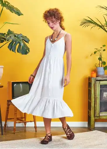 Kuş Gözü Ön Detay Askılı Beyaz Dantelli Elbise 5287