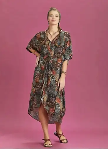 V Yaka Önü Düğümlü Desenli Yarasa Kol Elbise 6487