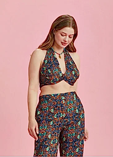 Boyundan Bağlamalı Etnik Desenli Büyük Beden Crop Bluz 6394