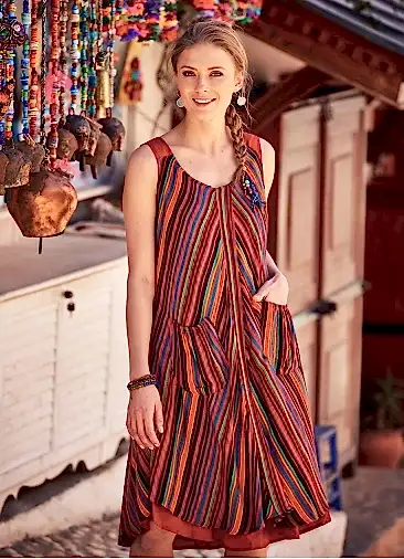 Önü Cepli Kolsuz Kırmızı Çizgili Kadın Yazlık Elbise 1152