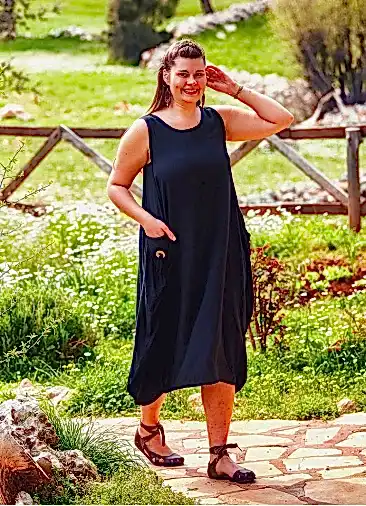 Kayık Yaka Düğmeli Büyük Beden Siyah Elbise 2381